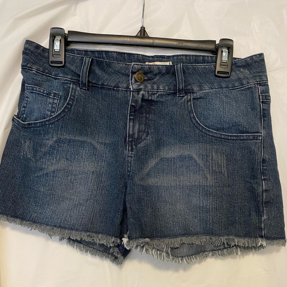 PS Envelope Jean Shorts Sz 7 frayed style.
